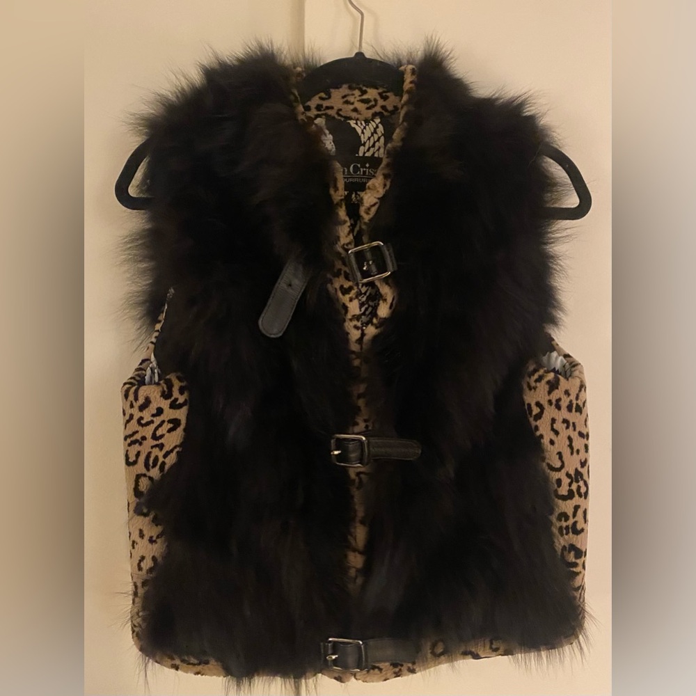 Gorgeous Jean Crisan Fourrure Fur Vest (beaver, fox, silk lining)